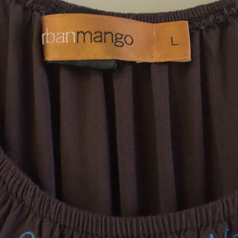 Ladies Blouse - Picture 3 of 5